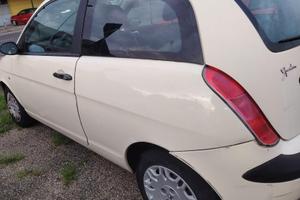 Lancia Ypsilon 100000 Km 