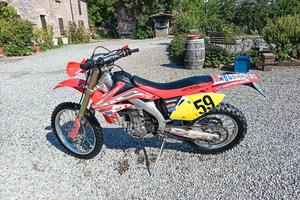 Honda CRE450 Enduro 