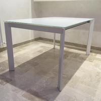 Tavolo Design Rettangolare Allungabile in vetro