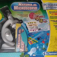 Natura al microscopio Clementoni
