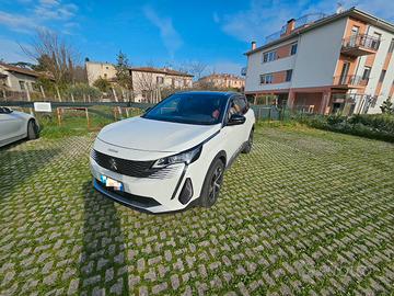 Peugeot 3008 II benzina 180cv