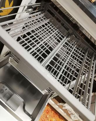 Cestelli lavastoviglie Samsung dw60m6050**