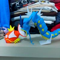 Pokemon figure Magikarp e gyarados