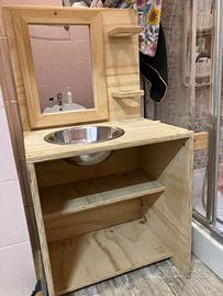 Mobiletto montessoriano bagno