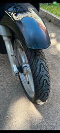 Aprilia scarabeo 200 cc
