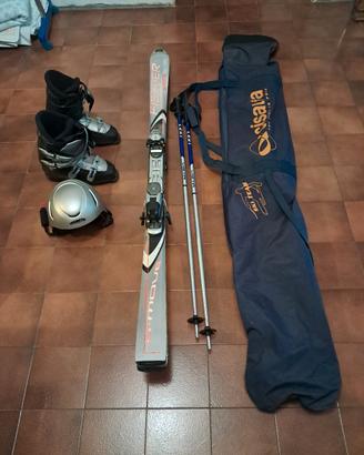 Sci 170cm, racchette, scarponi sci, casco, sacca 