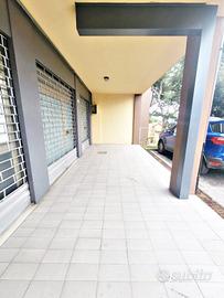 Locale commerciale di 80 mq, PSC/108