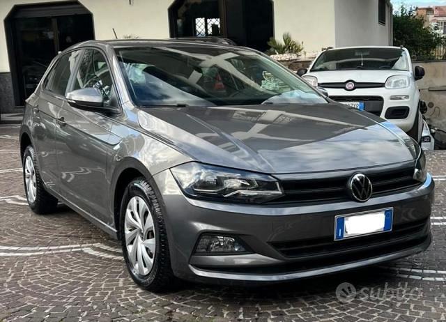 VOLKSWAGEN Polo 6ª serie