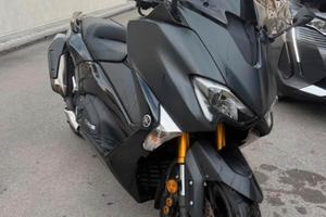 Yamaha T-max 530 SX 