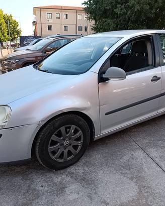 Volkswagen Golf 1.6 GPL #GM