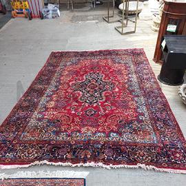 TAPPETO ROSSO BORDO BLU DISEGNI ROSSI AZZURRI