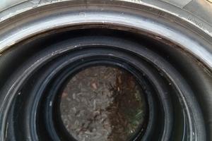 gomme Yokohama misura 225 45 17  94V