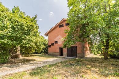 VILLA SINGOLA A RONCIGLIONE