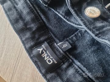 jeans skinny e maglie dolcevita
