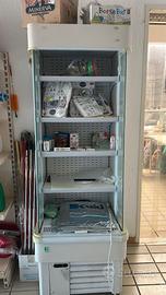 Frigo murale refrigerato funzionante – 300 €