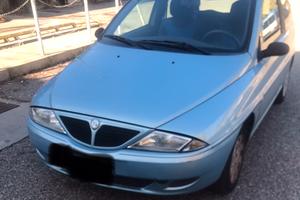 Lancia Y