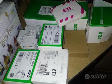 materiale per impianti  elettrici