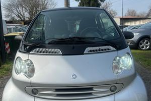 Smart ForTwo 700 coupé pure (45 kW)