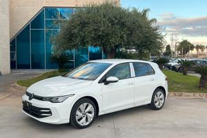 Volkswagen Golf 1.5 eTSI 115 CV DSG Style