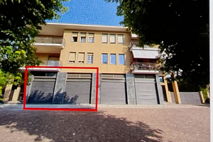 Magazzino negozio box