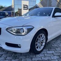 BMW Serie 1 116i 5p Urban + FARI XENON NEOPATENTAT