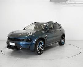 LYNK & CO 01 01 PHEV