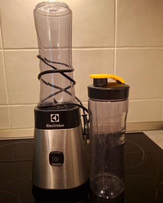 Electrolux frullatore con borraccia