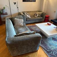 Coppia divani in velluto grigio Flexform