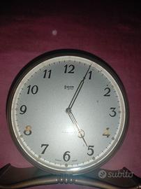 Sveglia Swiza mignon 8 giorni,  Swiss,  vintage.