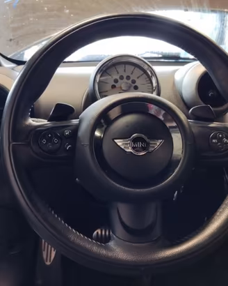 Volante MINI COUNTRYMAN del 2011
