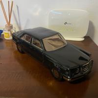 Modellino in porcellana Revol  Mercedes w126