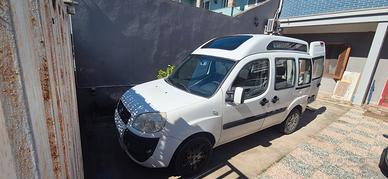 mezzo per trasporto disabili