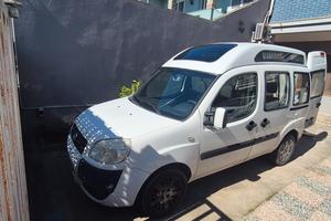 mezzo per trasporto disabili