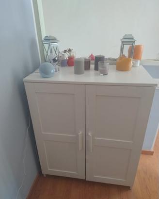 si vende set di due armadietti e scarpiera