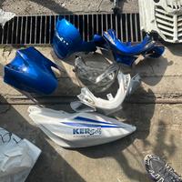 Plastiche e pezzi vari