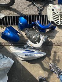 Plastiche e pezzi vari