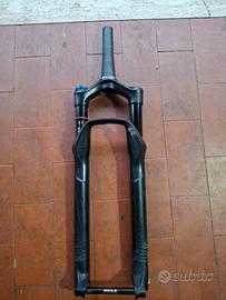 Rock Shox Reba 29" Boost 100mm

