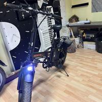 Bici elettrica con acceleratore come nuova
