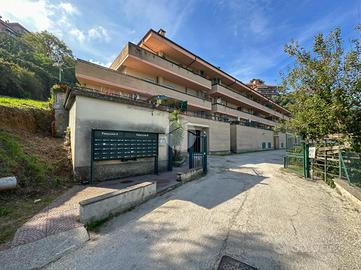 3 LOCALI A MONTE PORZIO CATONE