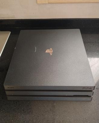 PS4 Pro 1TB perfetta + Controller + Scatola