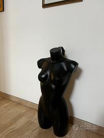 Manichini donna busto in plastica nera (Stock )