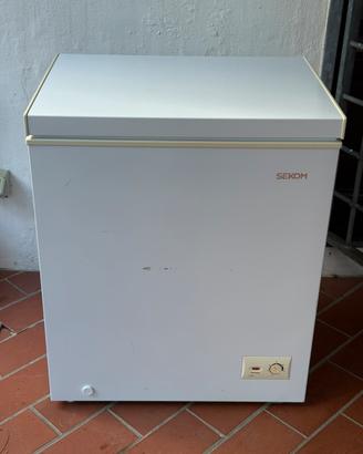 Congelatore pozzetto 145lt