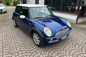 Mini 1.4 tdi One D IDONEA PER NEOPATENTATI