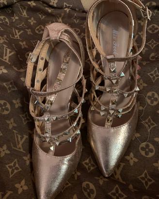 Decollate oro tacco spillo  rockstud style 41