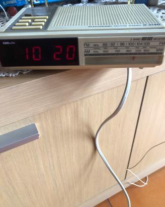 radio sveglia anni 70