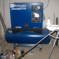 Compressore Ceccato 270L silenziato