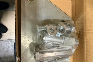 Piastra per cavalletto per kawasaki 650 del 2017