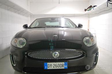 JAGUAR XK 5.0 V8 Coupé