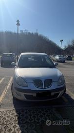 lancia Ypsilon 1.2 benzina