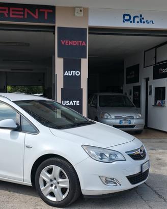 Opel Astra 1.7 CDTI 110CV Sports Tourer Cosmo